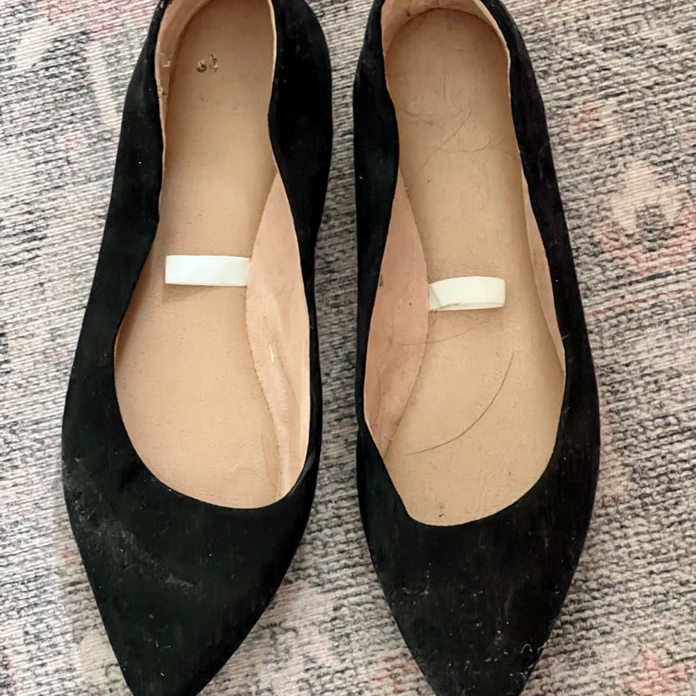 Elegant Black Women's Flats